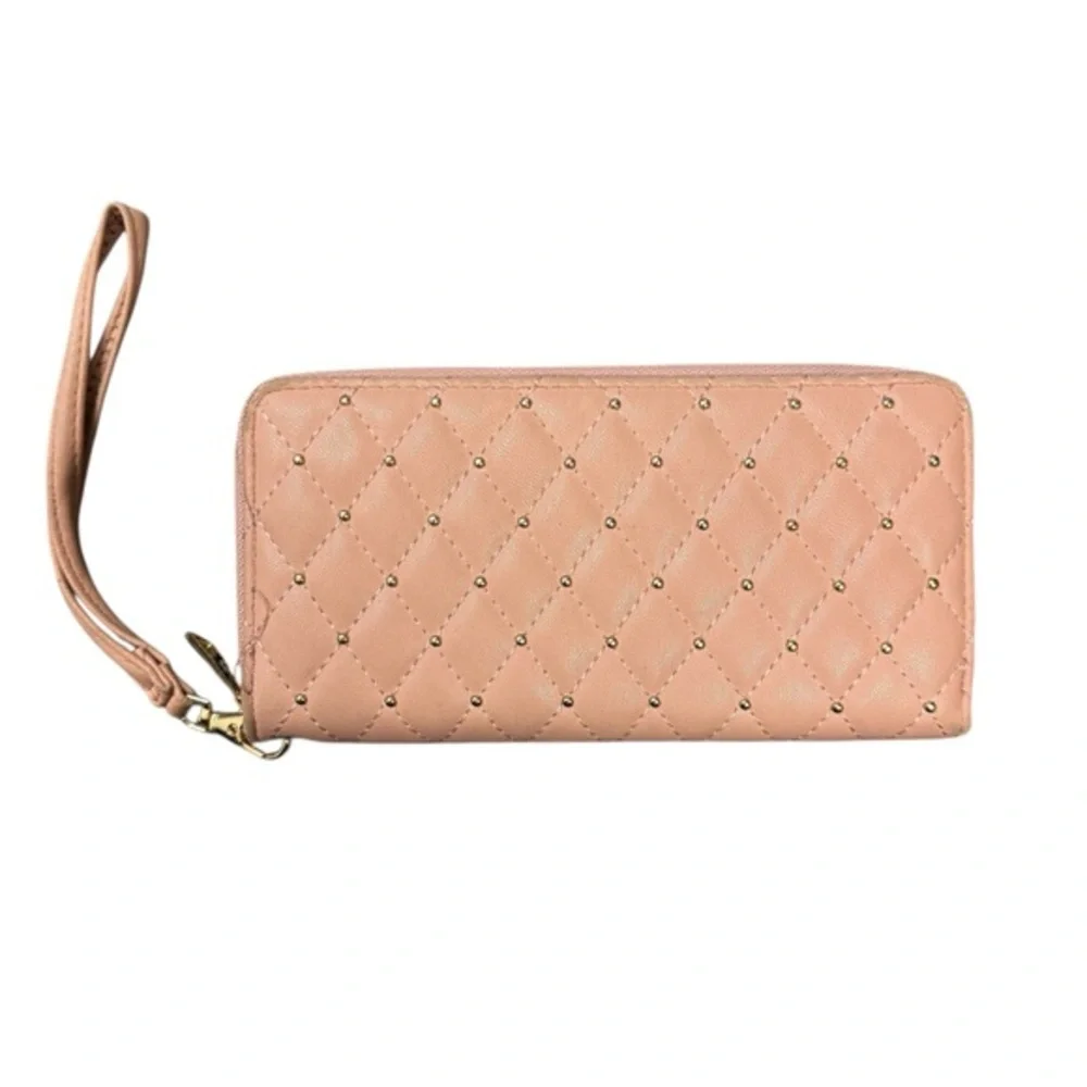 Chic Quilted Light Pink Wristlet Clutch